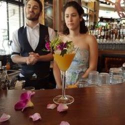 Mixta Cocktails Logo