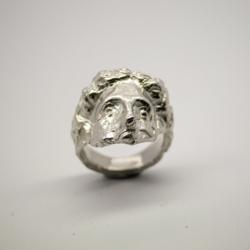 Rena Jewelry شعار