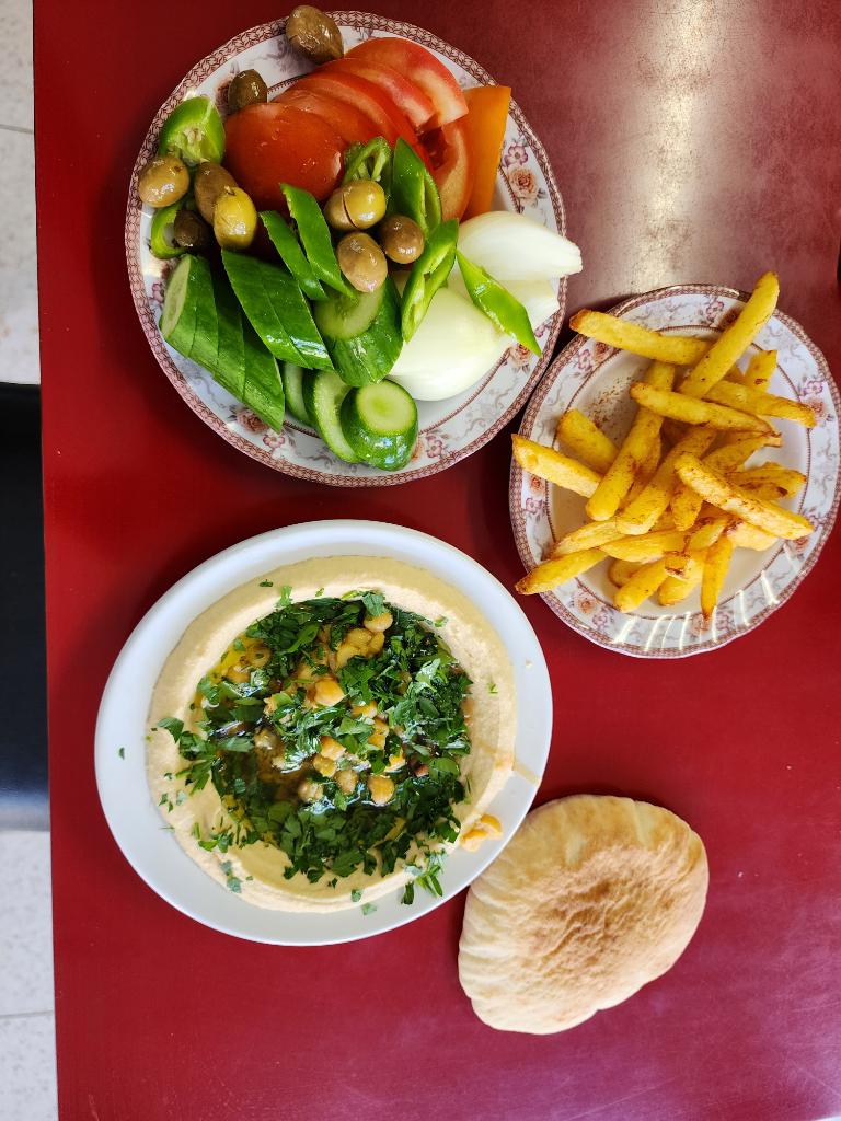 מסעדת הגליל חומוס פול