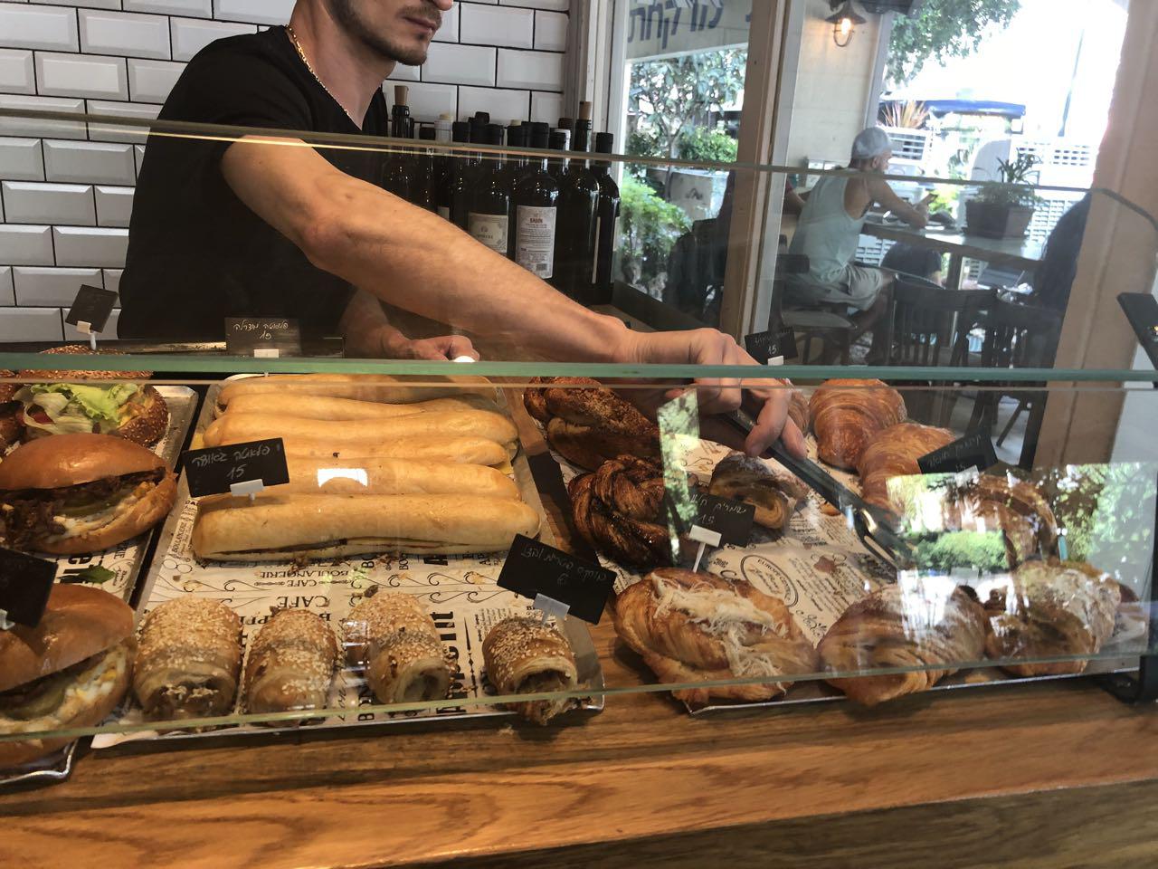 תמונות Eazy cafe