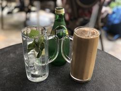 תמונות Eazy cafe