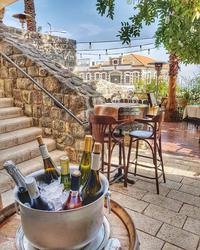 תמונות St. Urban Wine Bar
