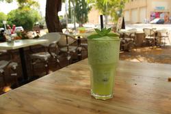 תמונות IZ Cafe