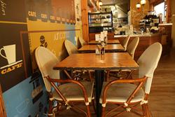 תמונות IZ Cafe