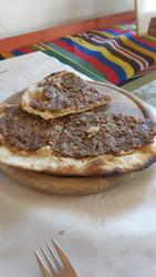 עזבה לוגו